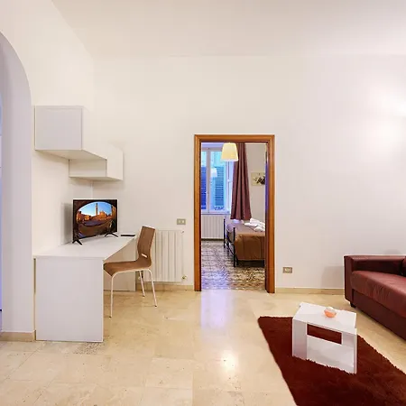 Elehome2 Nel Cuore Della Citta Apartmán *