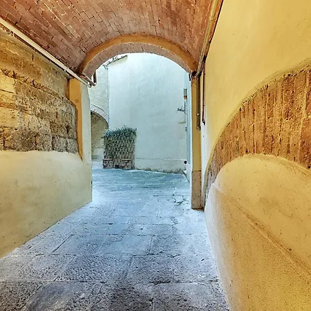 Elehome2 Nel Cuore Della Citta Apartament Siena